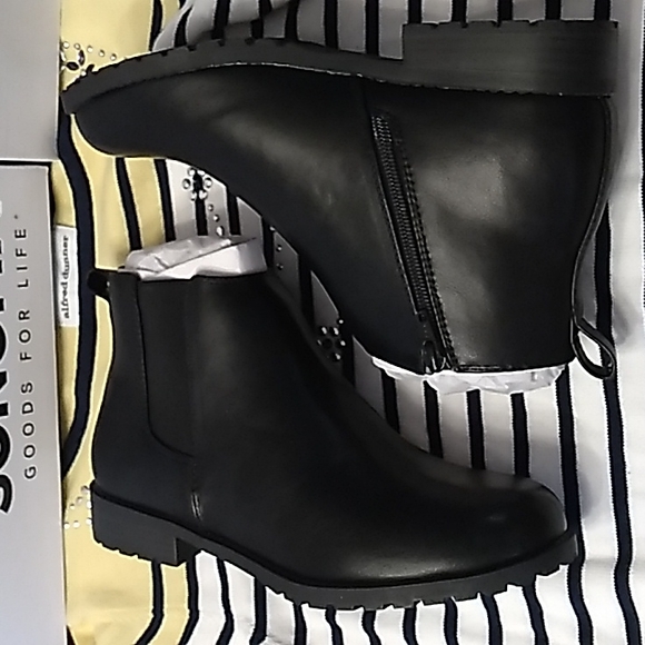 Women's New NIB Sonoma black short boot (bootie) sizes 8, 9 and 10. - Picture 3 of 12